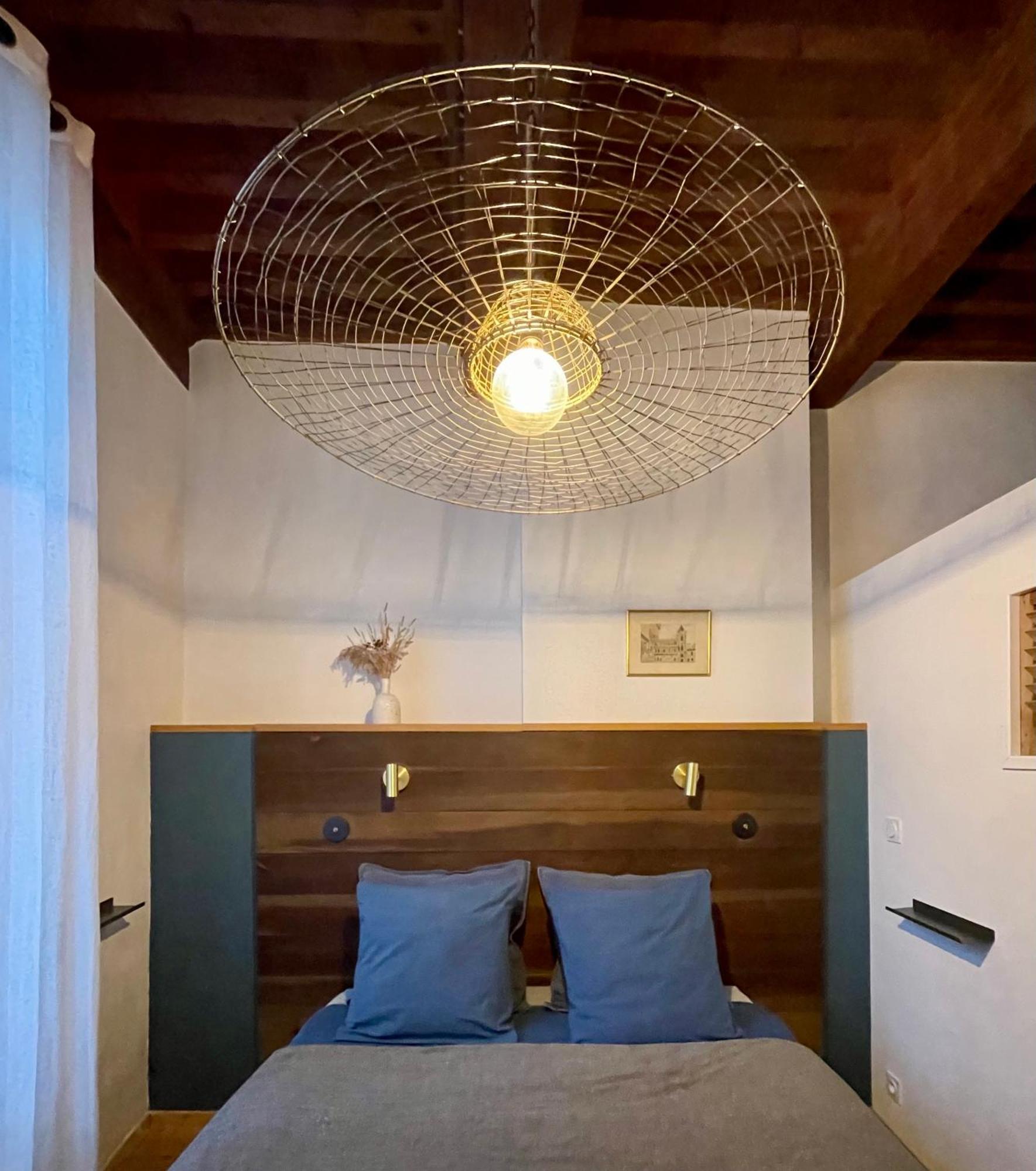 La Boheme Place Aux Herbes Uzès Εξωτερικό φωτογραφία